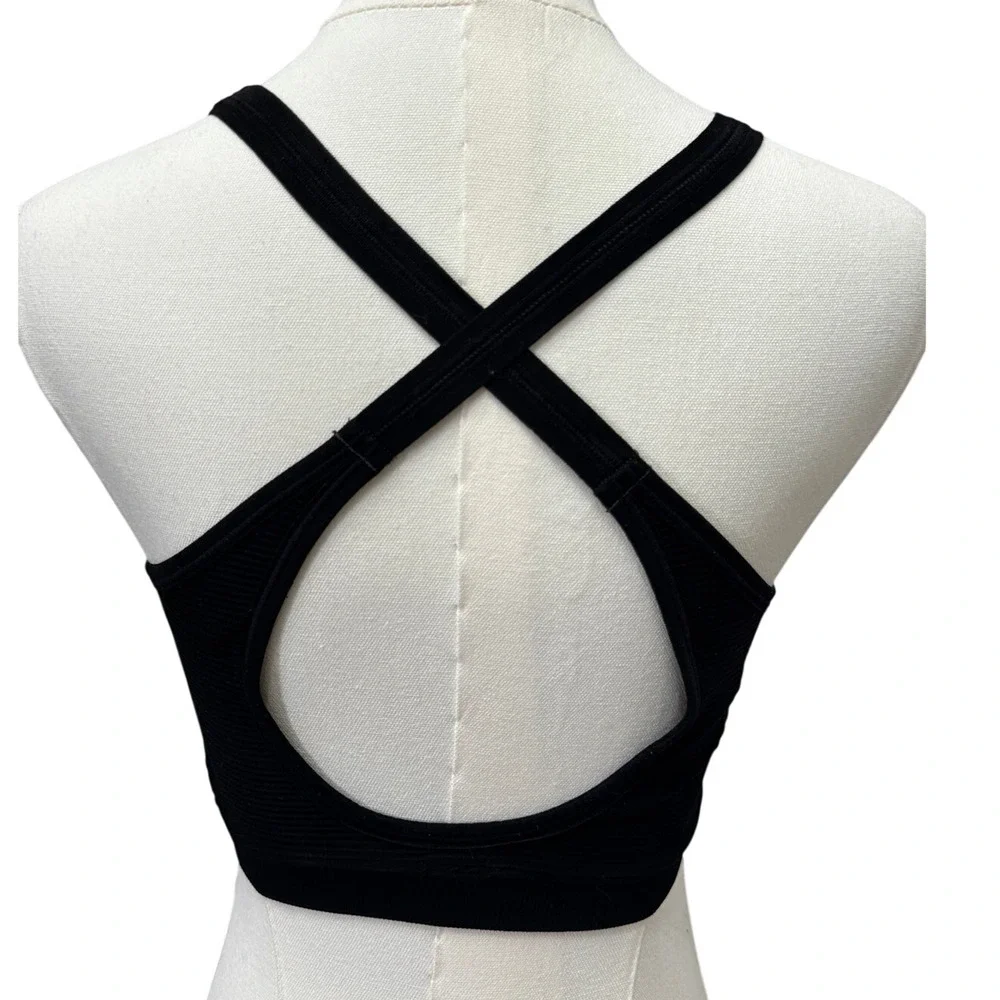 - New NUX Women's Black One by One Scoop Neck Ribbed Sports Bra Size Large